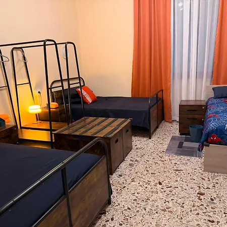 Homestay -Aury House-